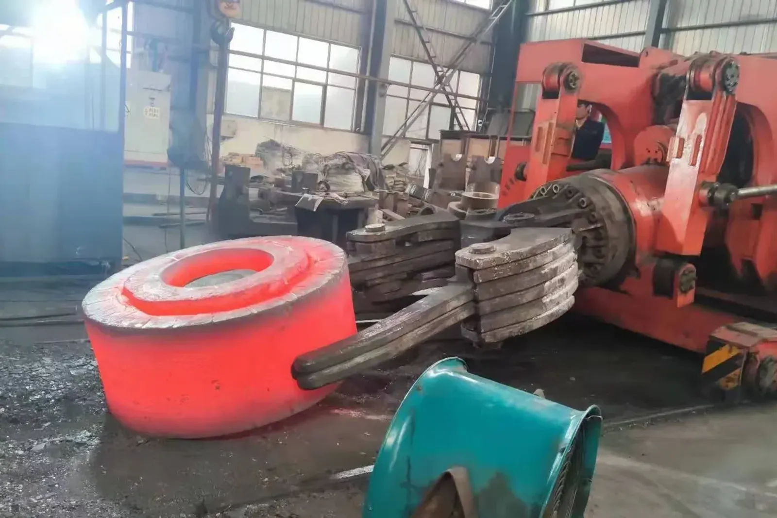 Titanium Forging & Ring Rolling in Action — Daily Production Update